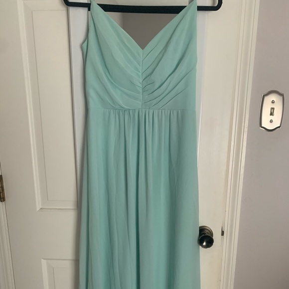 Bill Levkoff Dresses & Skirts - Levkoff prom/bridesmaids mint green dress
